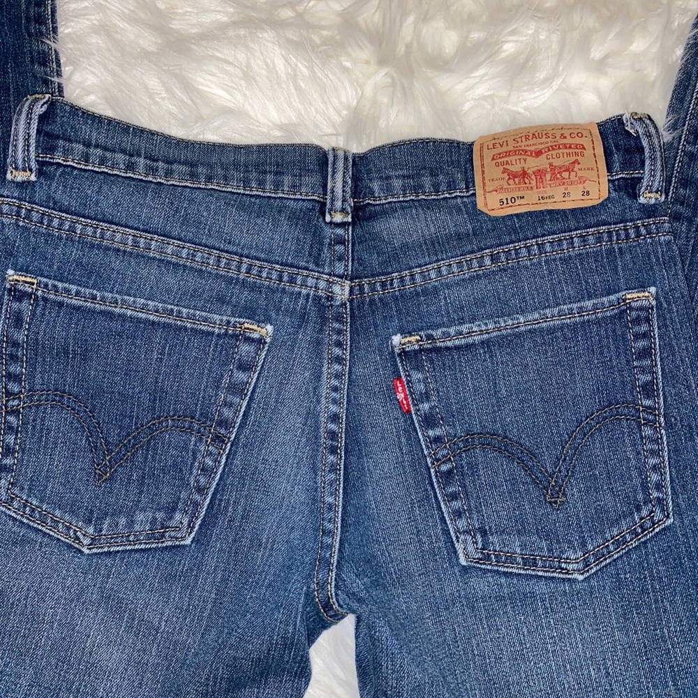 Levi Skinny Jeans - Picture 6 of 7